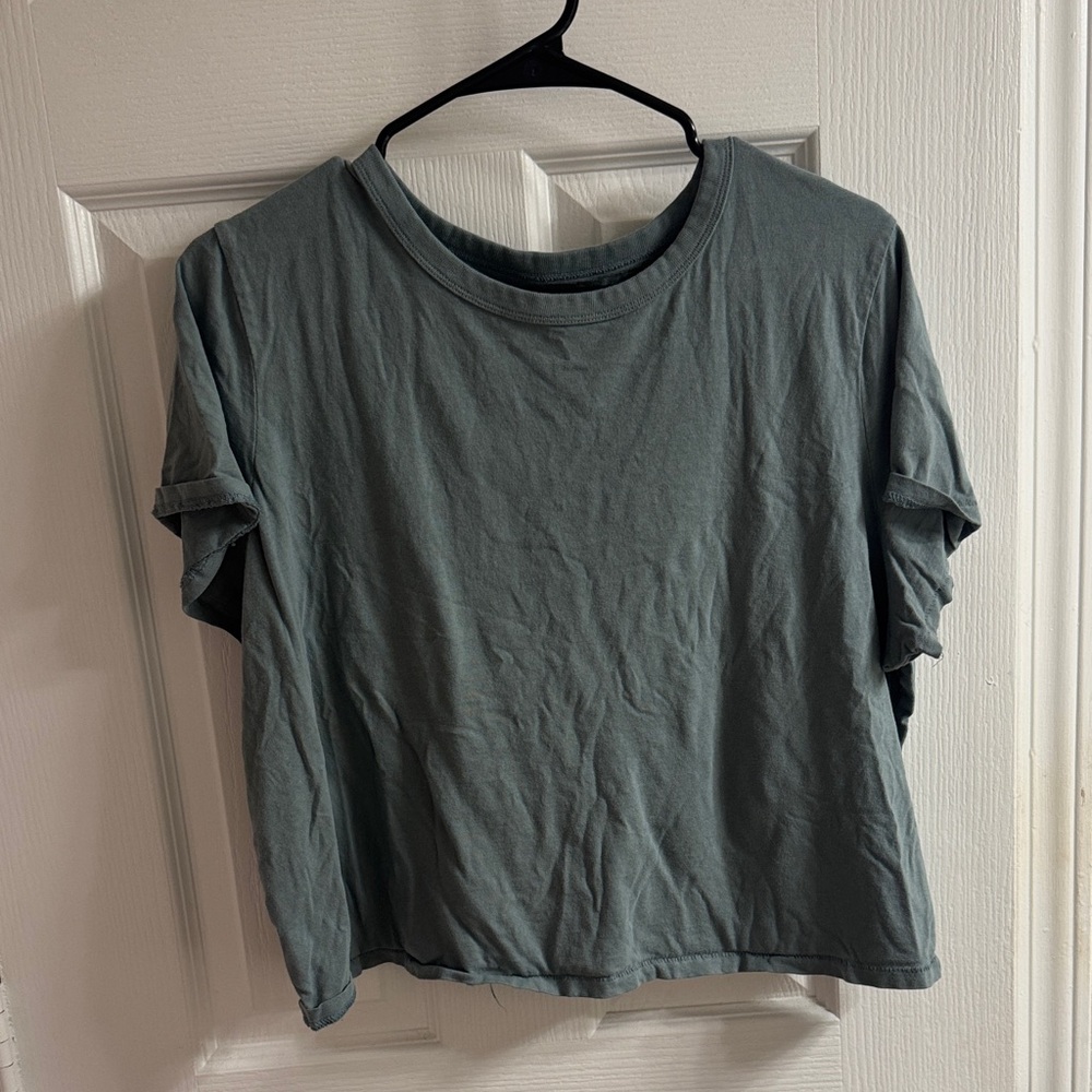 Old Navy Slate Short Sleeve Tee